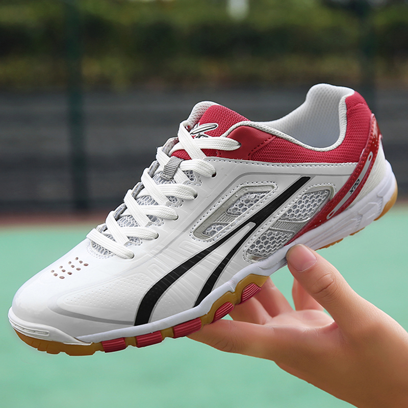 أحذية تنس الطاولة الاحترافية ل - مراجعة Badminton Footwork وسعره