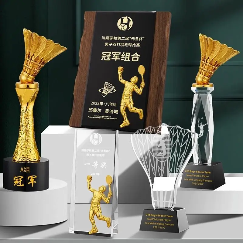 كأس رياضي مخصص للريشة الطائرة  - مراجعة Badminton Europe وسعره