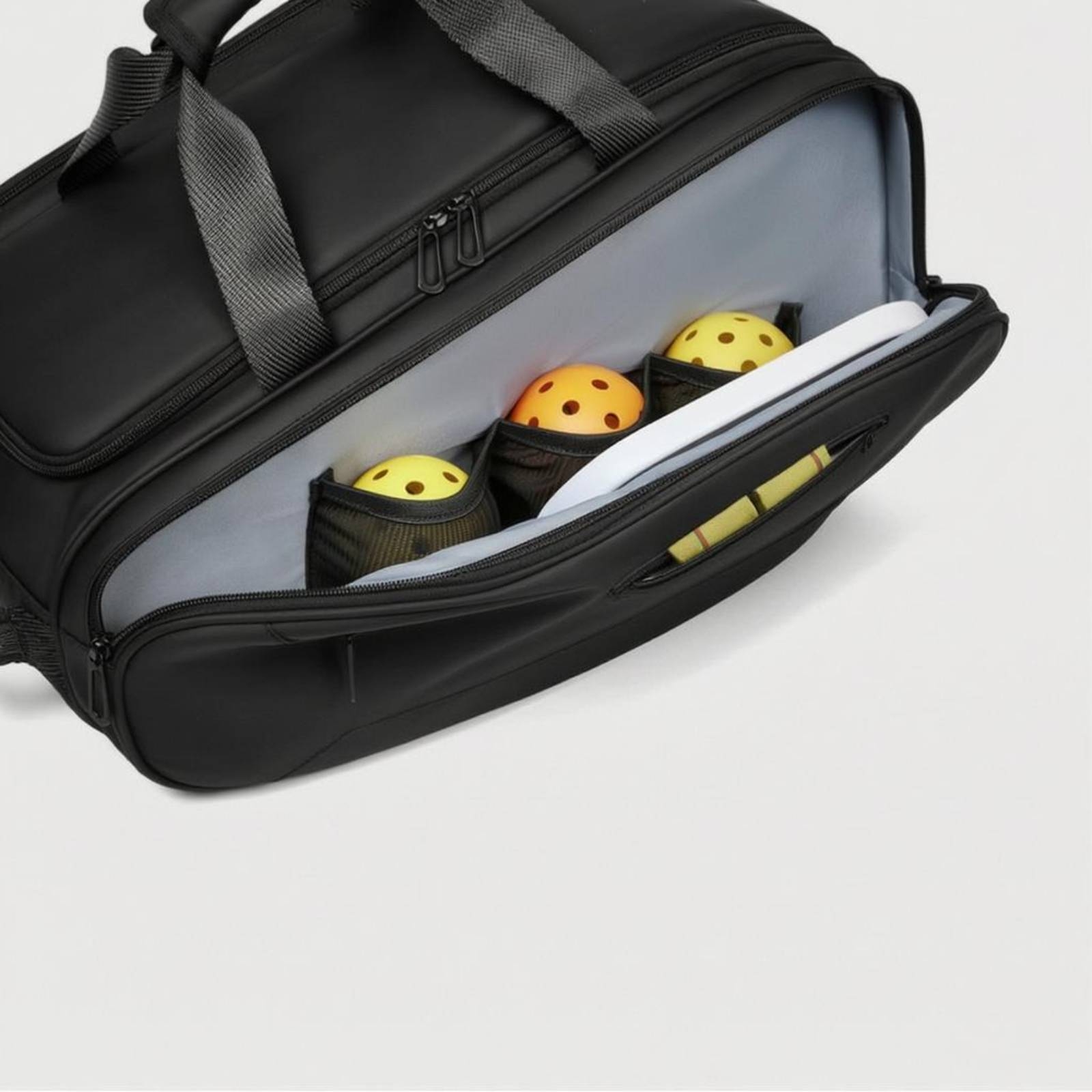 حقيبة ظهر للبيكلبول مع جيب للأ - مراجعة Backpack Racket Bag وسعره